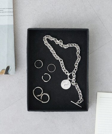 フェイクレザートレー?