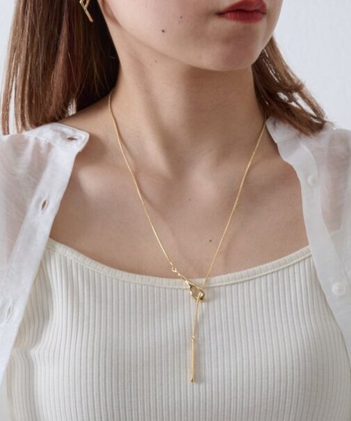 ニュアンスバーネックレス