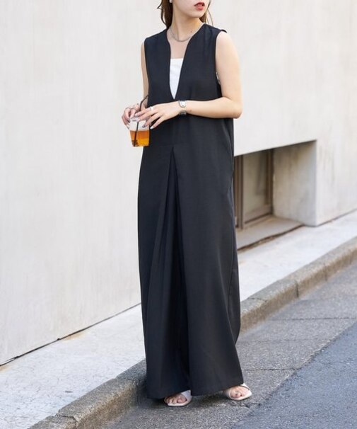 【WEB限定】リネンライクVネックサロペット