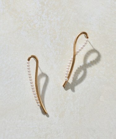 パール×メタルアシンメトリーラインピアス