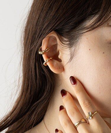 トーニーワイヤーイヤカフ