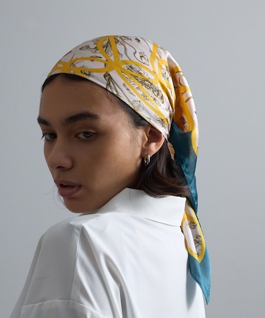 ウェーブフラワースカーフ 70×70