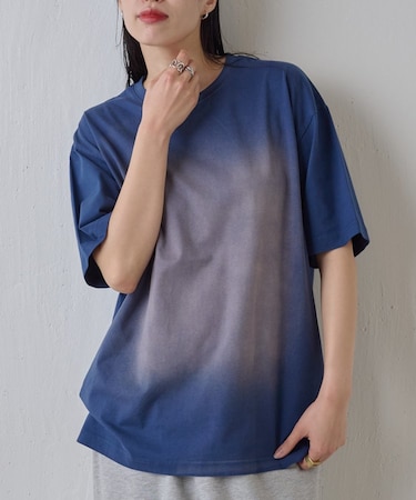 フロントスプレーTシャツ