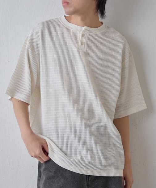 エアリーアイレットヘンリーネック半袖Tシャツ