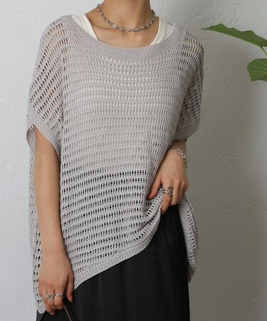 メッシュ編みニットプルオーバー
