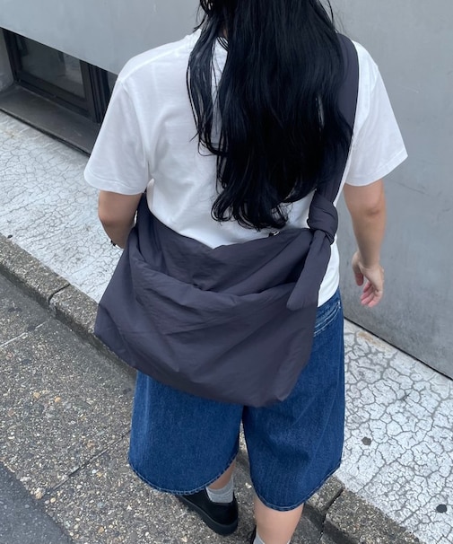 ナイロン中綿ソフトレクタングルバッグ