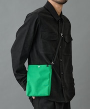 【超軽量70g】撥水ナイロンミニショルダーバッグ