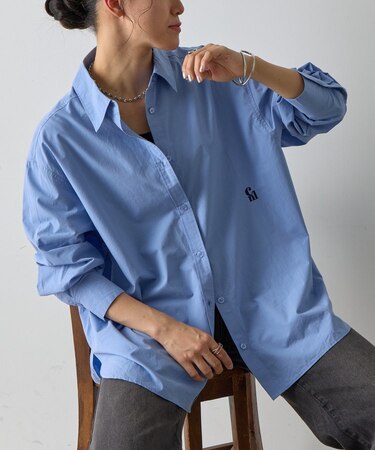 刺繍ロゴコットンシャツ