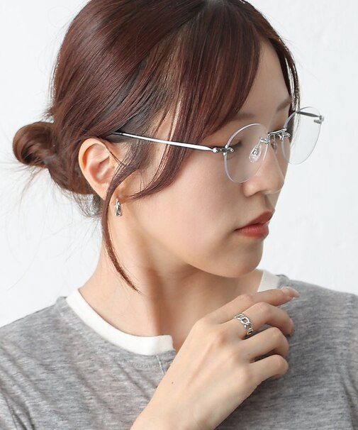 リムレスメガネ