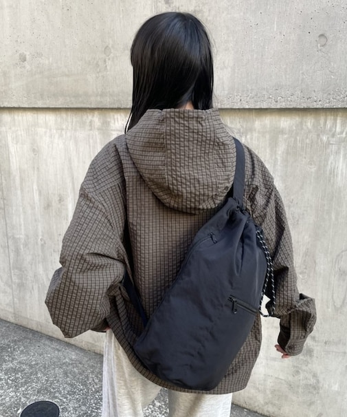 【超軽量170g】撥水ソフトナイロンボディーバッグ
