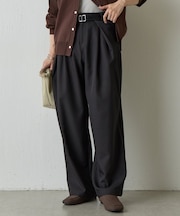 TR BOXタックパンツ