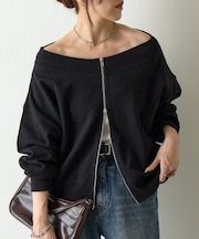 ダンボールオフショルジップトップス