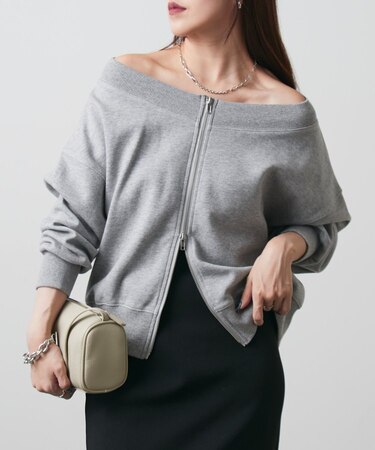 ダンボールオフショルジップトップス