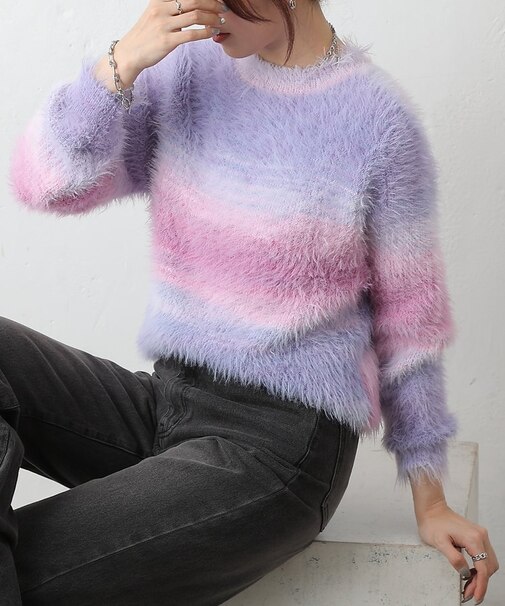 グラデーションフェザーニット