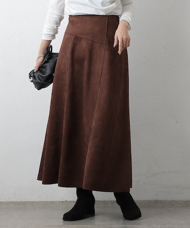 スエードポンチ切替フレアスカート