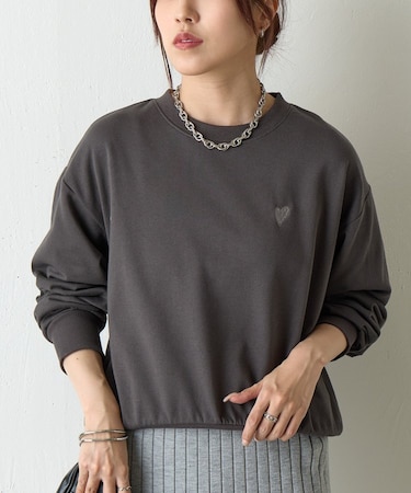 ハート刺繍スウェットプルオーバー