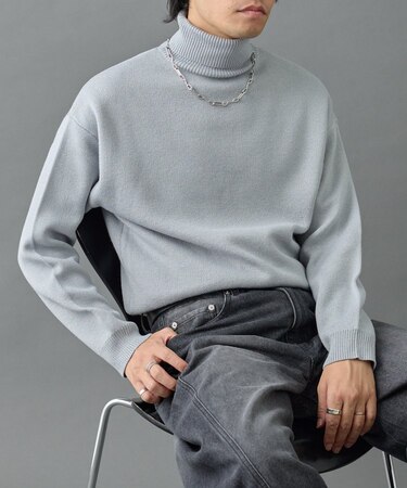 リサイクルポリタートルネックニット