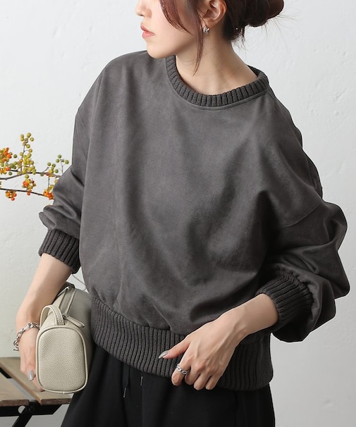 スエードポンチ袖ボリュームプルオーバー