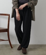 ダンボールジョガーパンツ