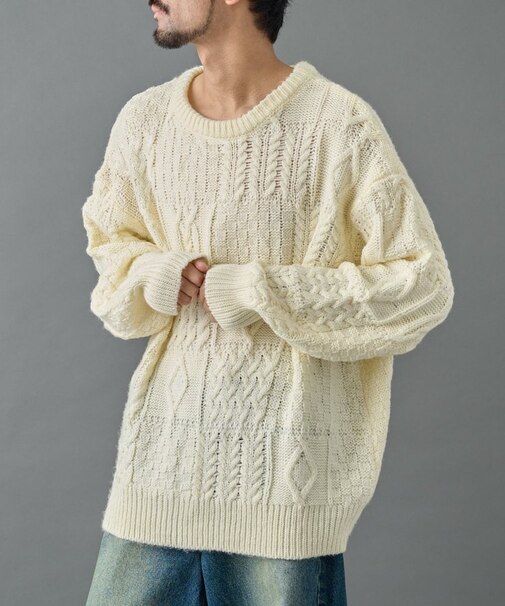 パネルケーブル柄ニットプルオーバー