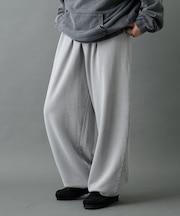 パウダー加工スウェットワイドパンツ