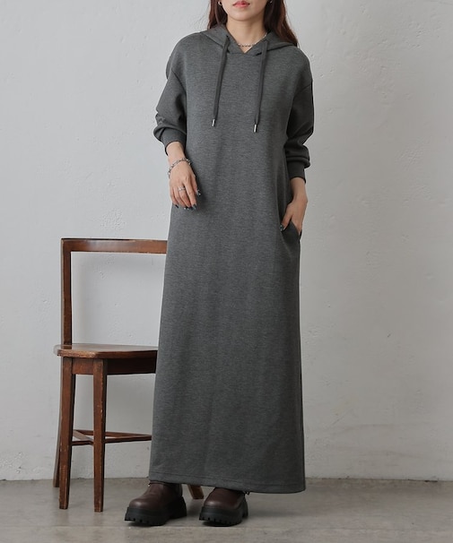 ダンボールパーカーワンピース