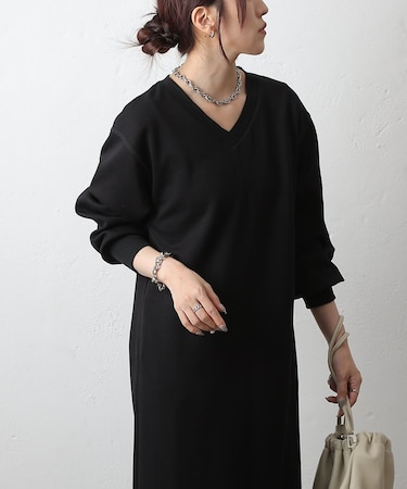ダンボールVネックワンピース