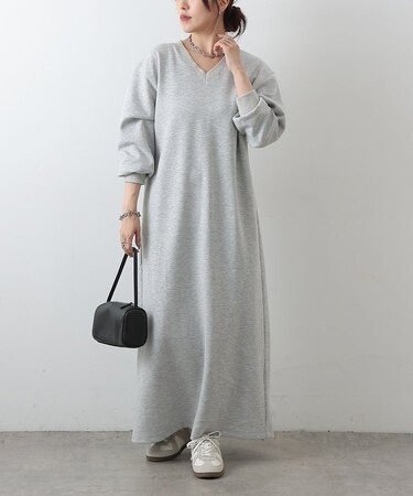 ダンボールVネックワンピース
