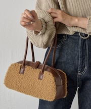 ボアボストンバッグ