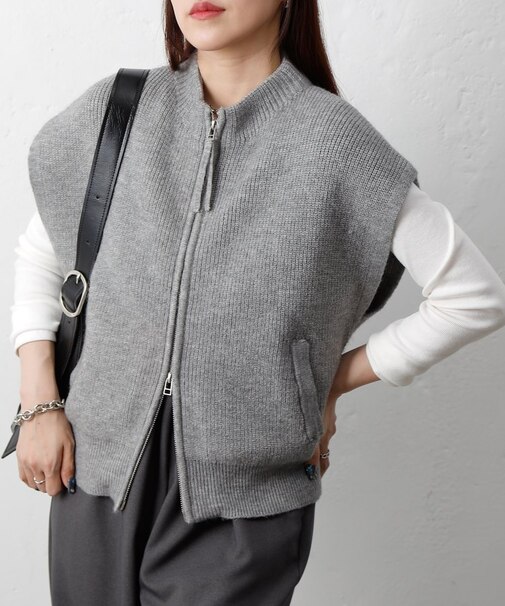 片畦ジップアップベスト