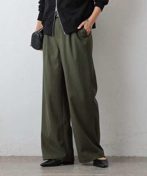 ワンタックワイドパンツ