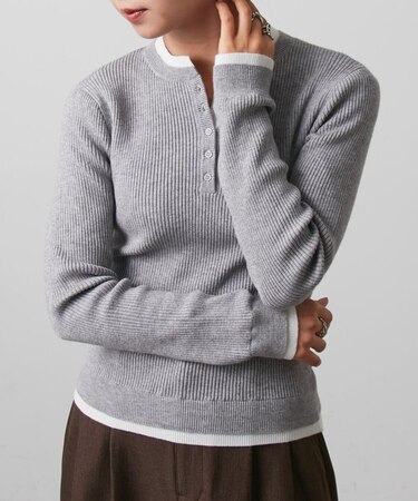 【WEB限定】レイヤードヘンリーネックリブニット