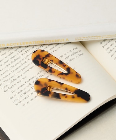 2セットアクリルヘアクリップ