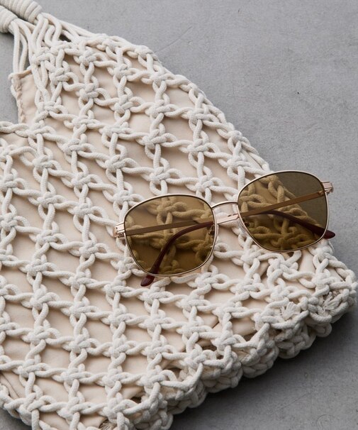 オーバルメタルサングラス