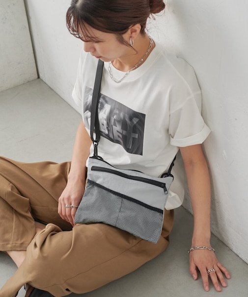 【撥水】メッシュポケットスクエアショルダーバッグ