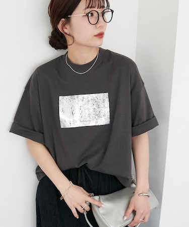 箔プリント半袖Ｔシャツ