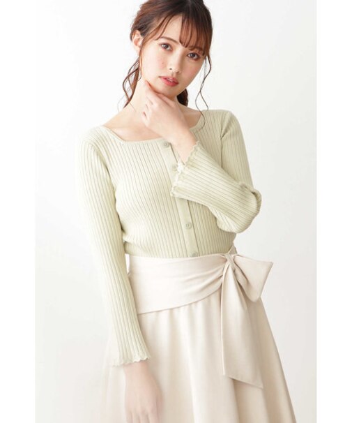 ｜美人百花 3月号掲載｜スクエアネックトップ