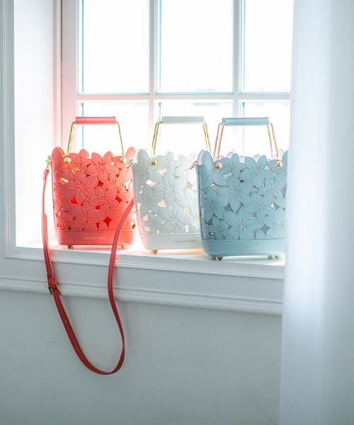 JILL by JILLSTUART ブルーム ラウンド ポシェット JILL by JILLSTUART - JILL by JILLSTUART ブルームラウンドポシェット