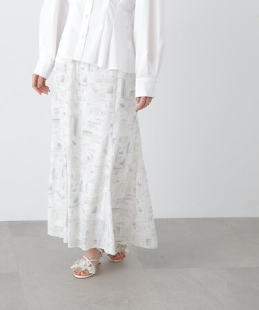 アブストラクトプリントスカート