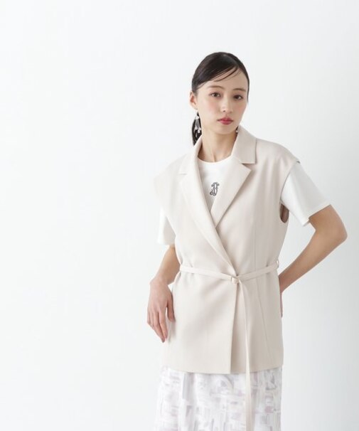 スリーブレスジャケット