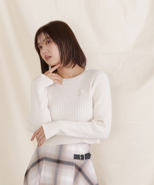 ジル バイ ジルスチュアート] ブローチ付き2wayオフショルリブニット  