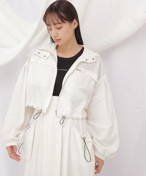 ◇ロゴ入りナイロンショート丈ジャケット｜ジルバイジル