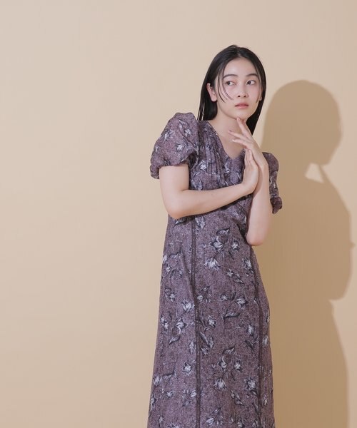 ◇ドローイングフラワープリントワンピース｜ジルバイジルスチュアート