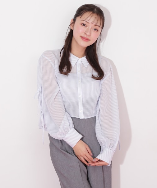 バックギャザーシアーシャツ