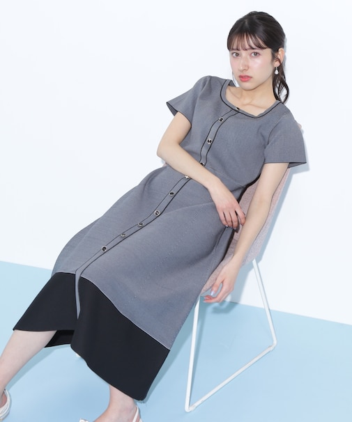 半袖フレアニットワンピース