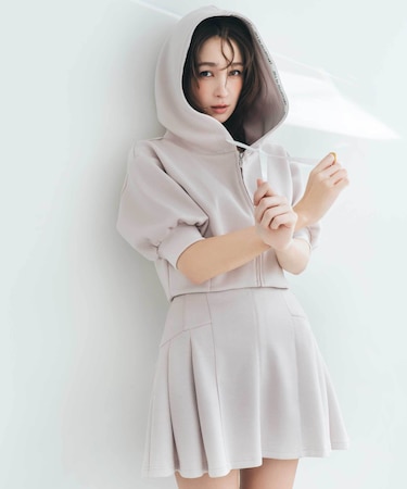 5分袖ダイバーセットアップミニスカート