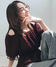 楊柳オフショルパフブラウス