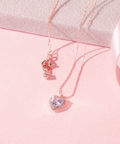 Givenchy 多色ハート型ネックレス　イヤリングセット GIVENCHY ハート型ネックレス＆イヤリングセット - Accessories最新