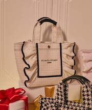 ＜リミテッドファブリック＞フレームフリルトートバッグ