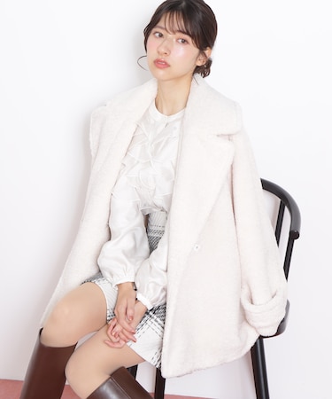 くるくるボアコート